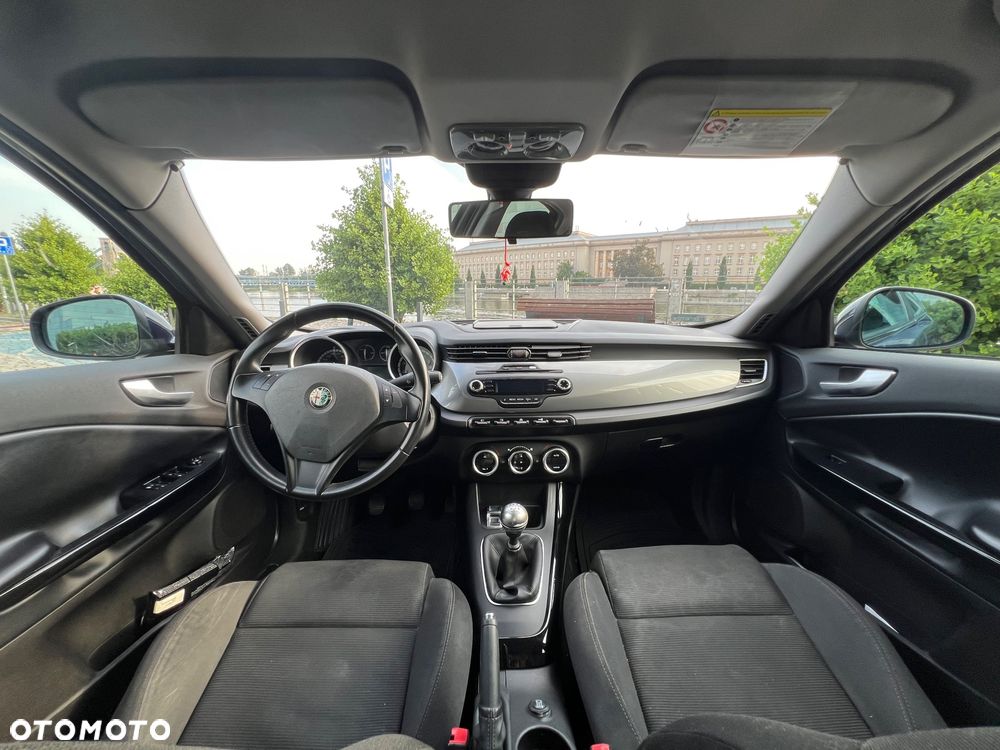 Alfa Romeo Giulietta 1.4 TB MultiAir Distinctive - 8