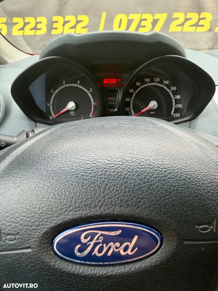 Ford Fiesta - 6