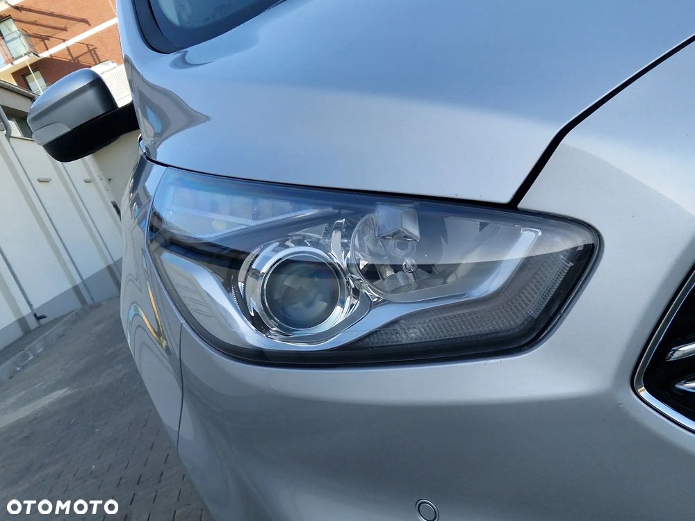 Ford S-Max 2.0 TDCi Titanium - 10