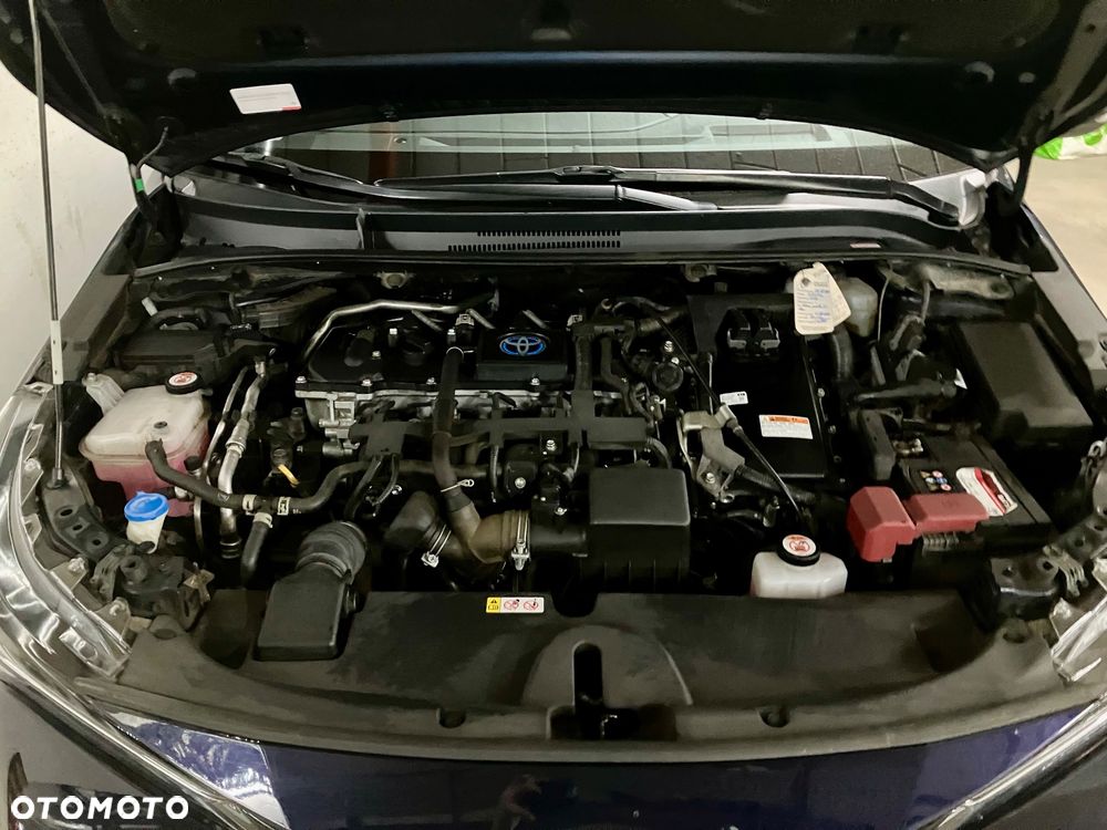 Toyota Corolla 1.8 Hybrid Executive - 16