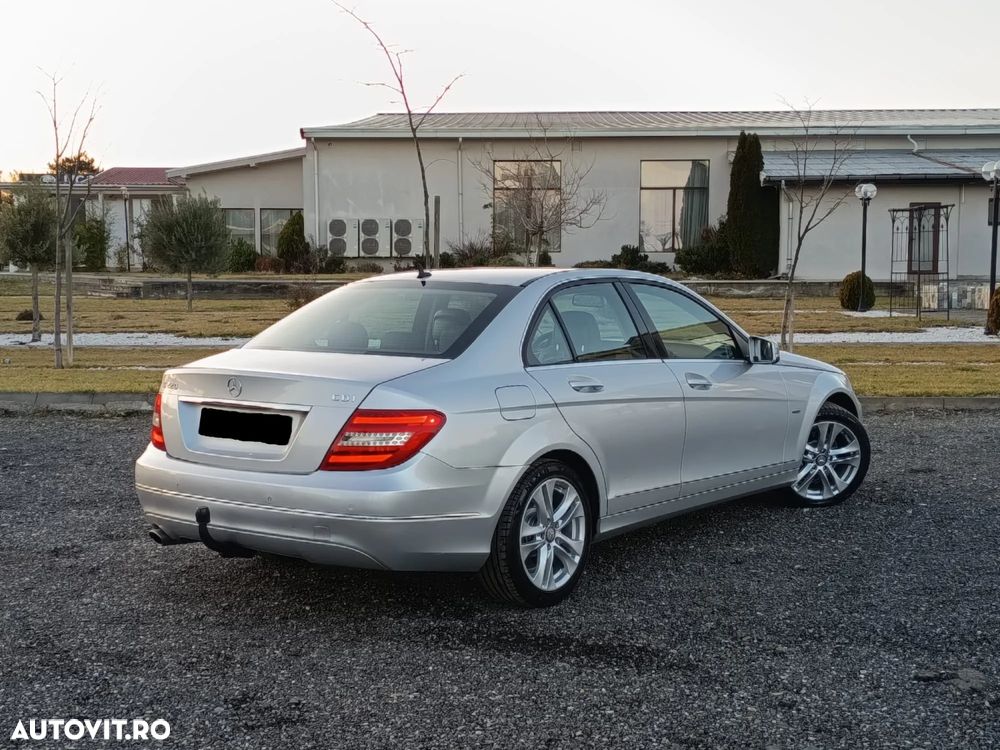 Mercedes-Benz C - 5