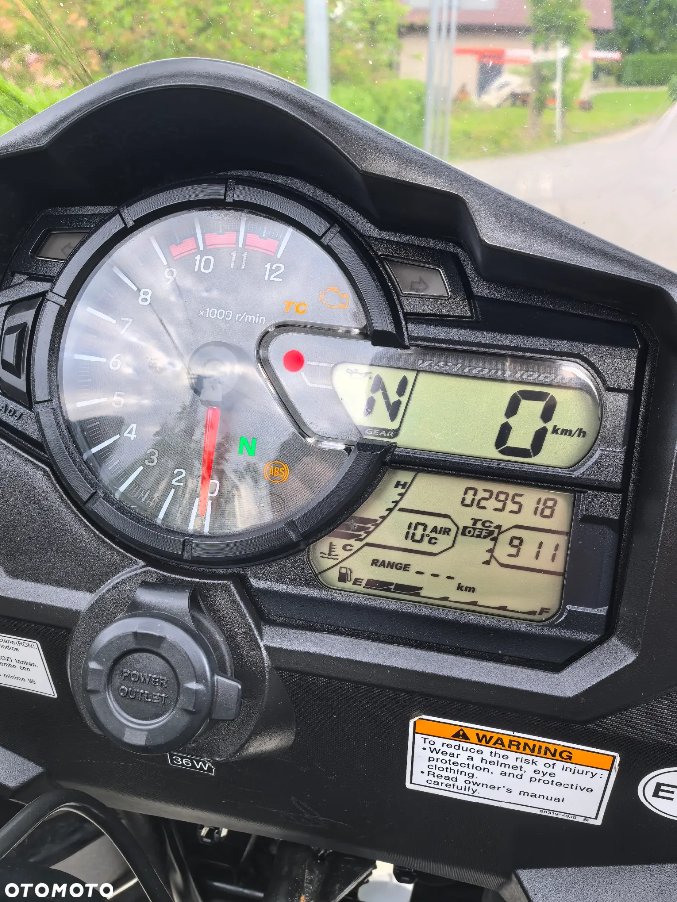 Suzuki DL - 11
