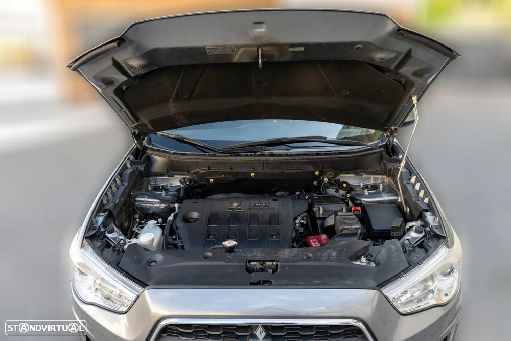 Mitsubishi ASX - 12