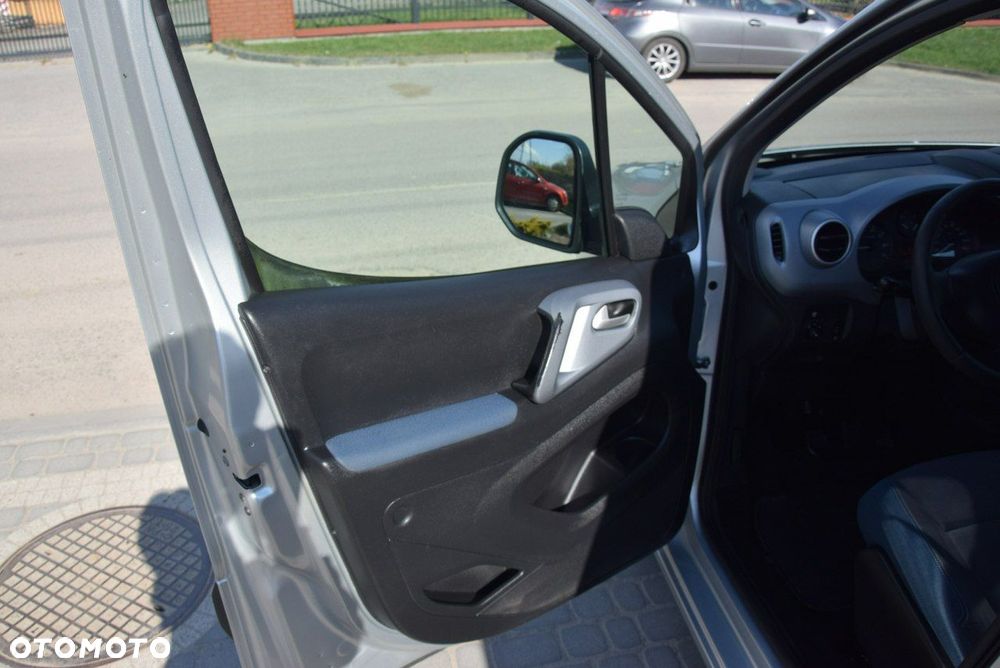 Citroën Berlingo Multispace e-HDi 90 FAP Selection - 22