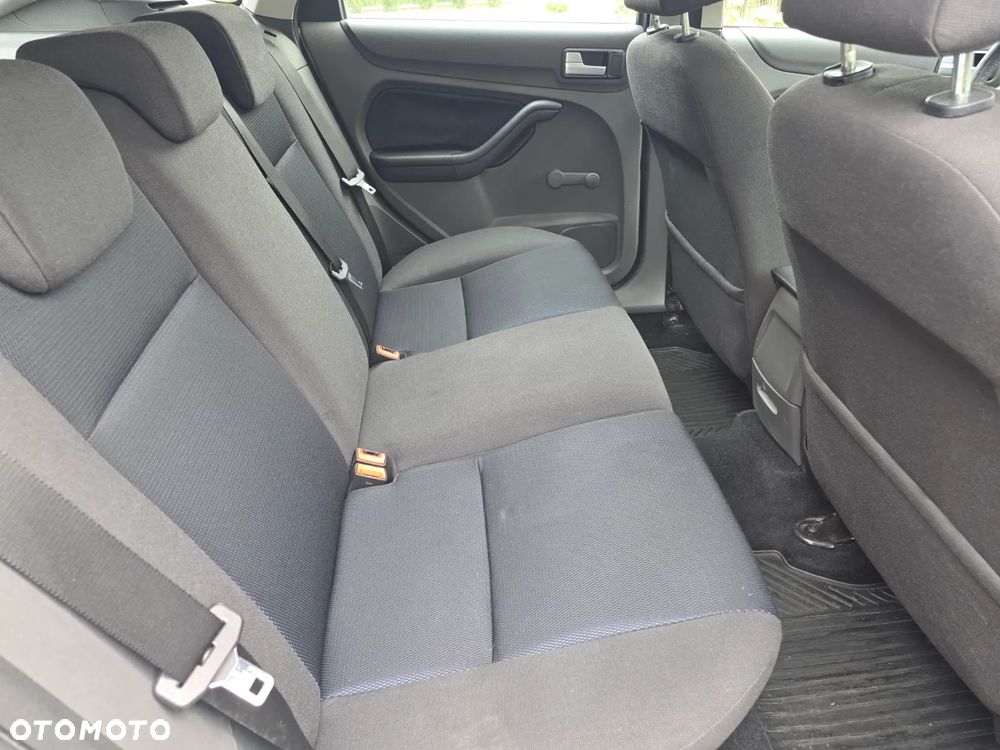 Ford Focus 1.6 Platinium X - 12