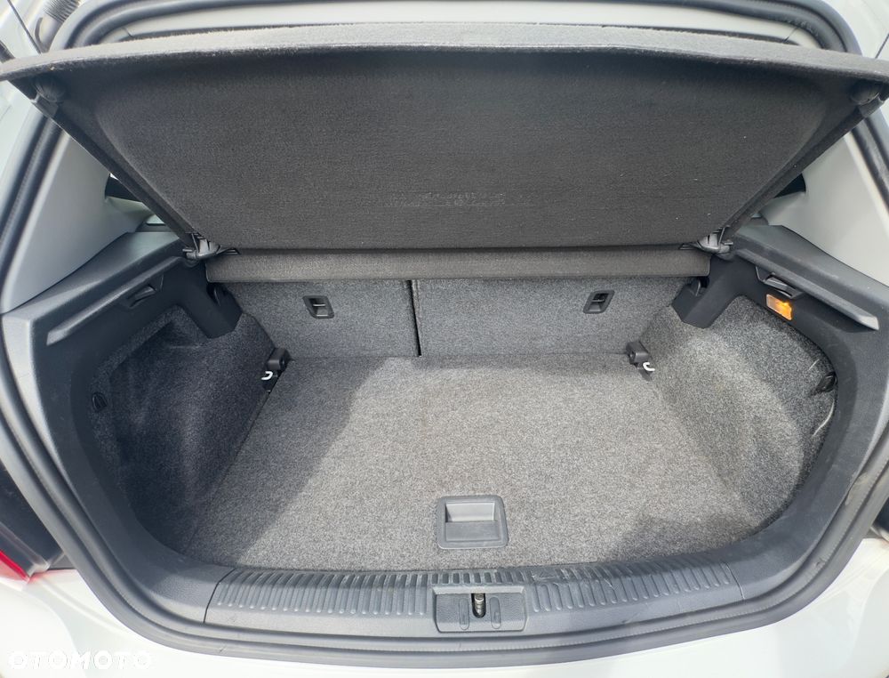 Volkswagen Polo Cross - 9