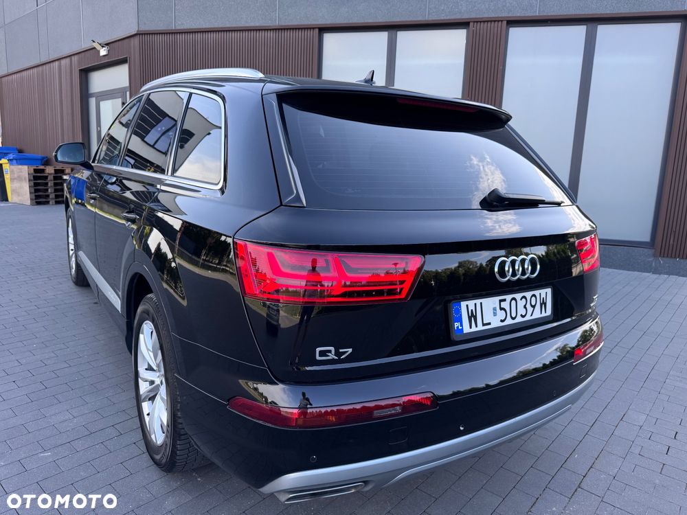 Audi Q7 - 6