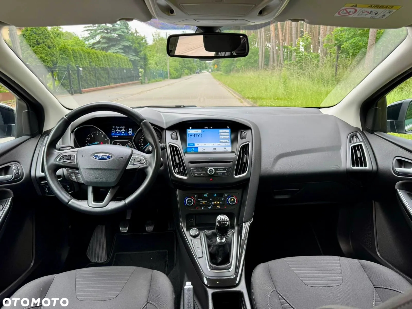 Ford Focus 1.5 EcoBoost Start-Stopp-System TITANIUM - 13