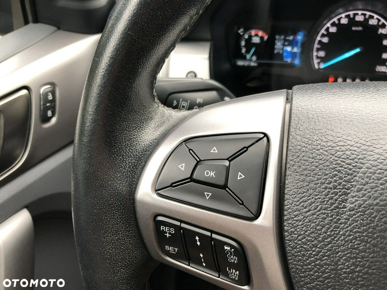 Ford Ranger - 31