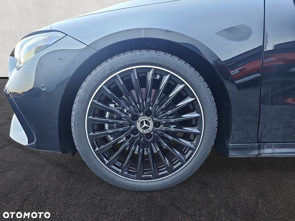 Mercedes-Benz CLA - 9