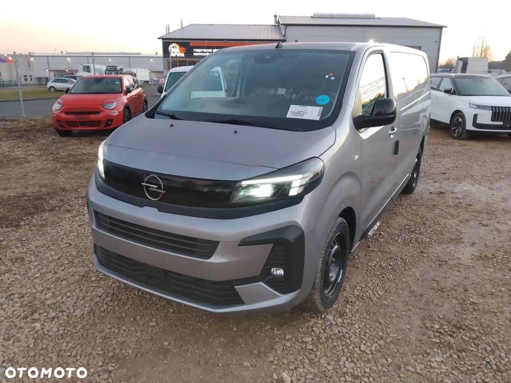 Opel Vivaro - 2