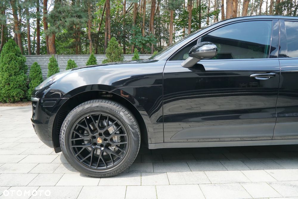 Porsche Macan - 30