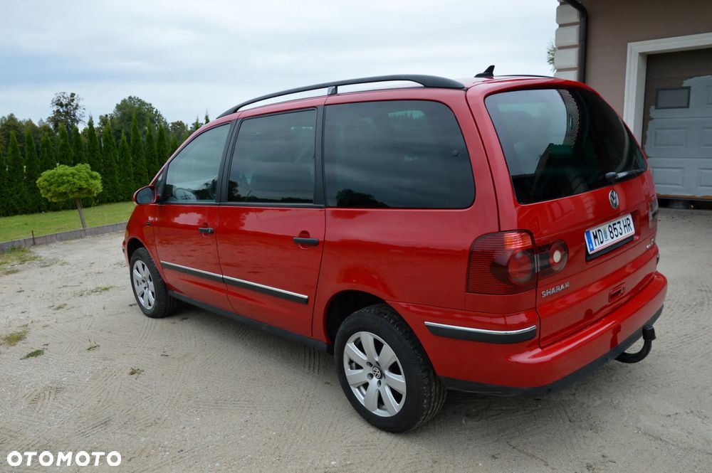 Volkswagen Sharan 1.9 TDI 4Motion Sportline - 4