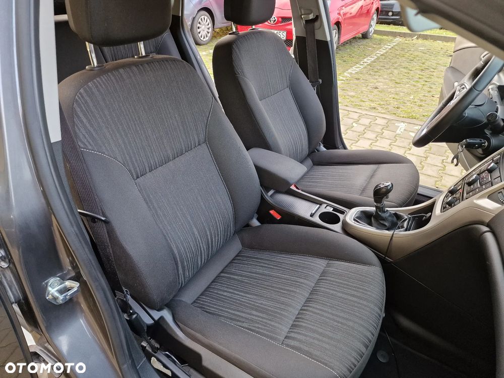 Opel Astra 1.7 CDTI DPF Design Edition - 12