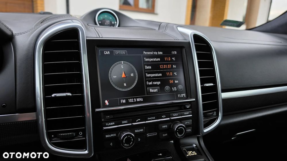Porsche Cayenne Turbo - 25