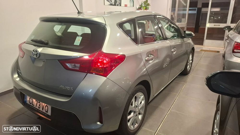 Toyota Auris - 6