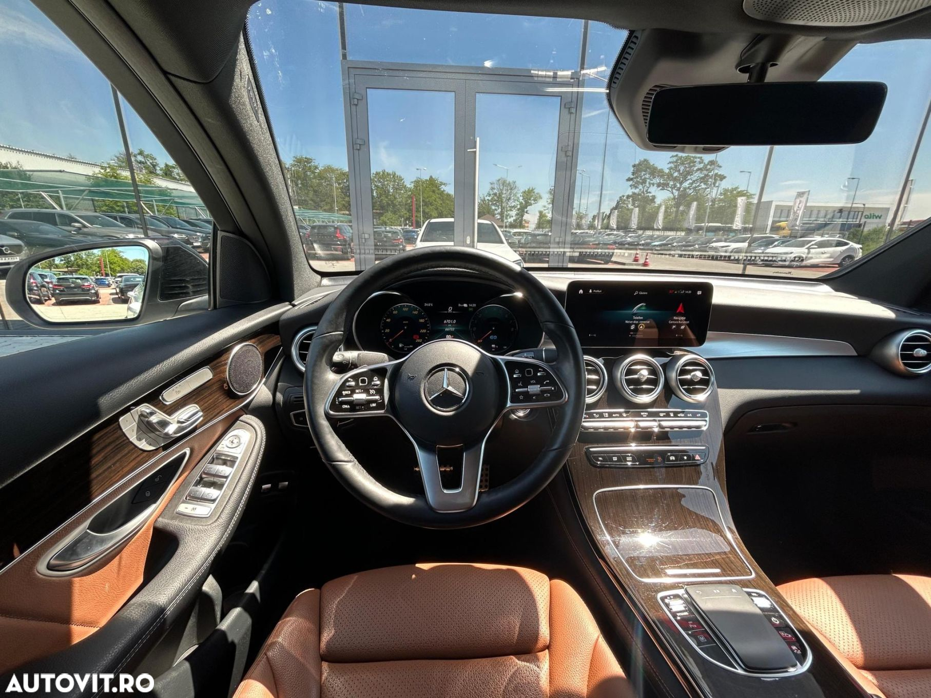 Mercedes-Benz GLC Coupe 300 e 4Matic 9G-TRONIC AMG Line - 10