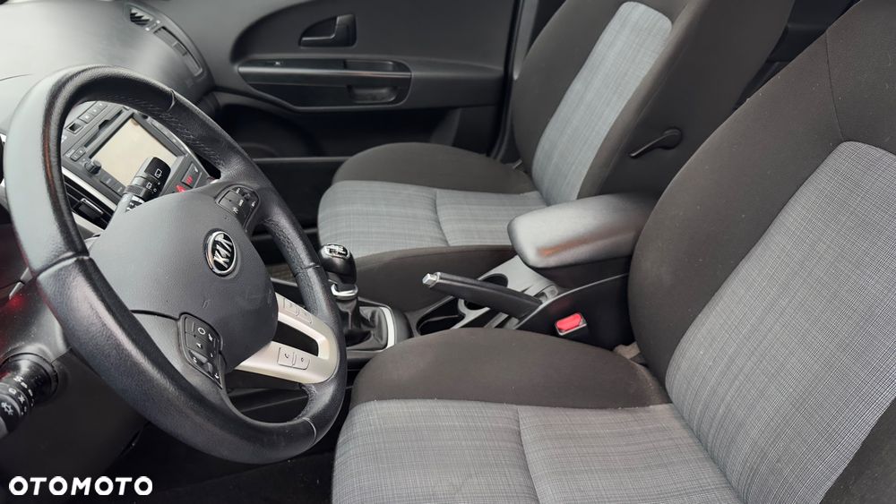 Kia Ceed 1.6 CVVT LX - 29