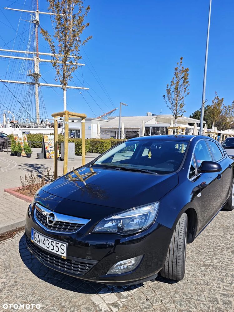 Opel Astra 1.4 Active - 1