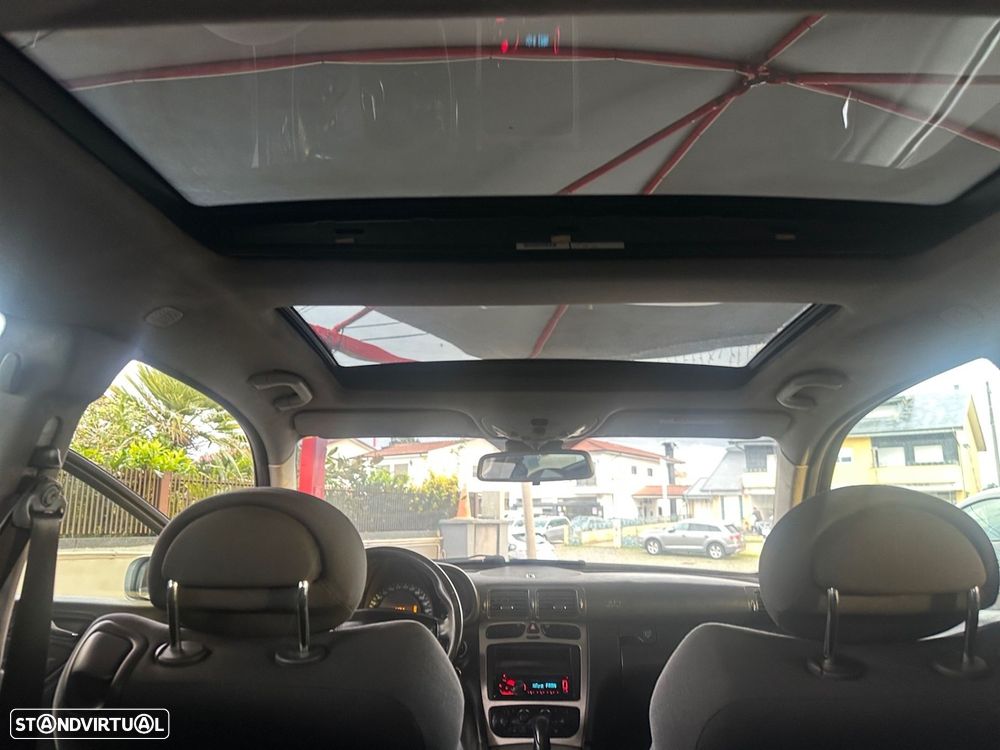 Mercedes-Benz C 220 - 14