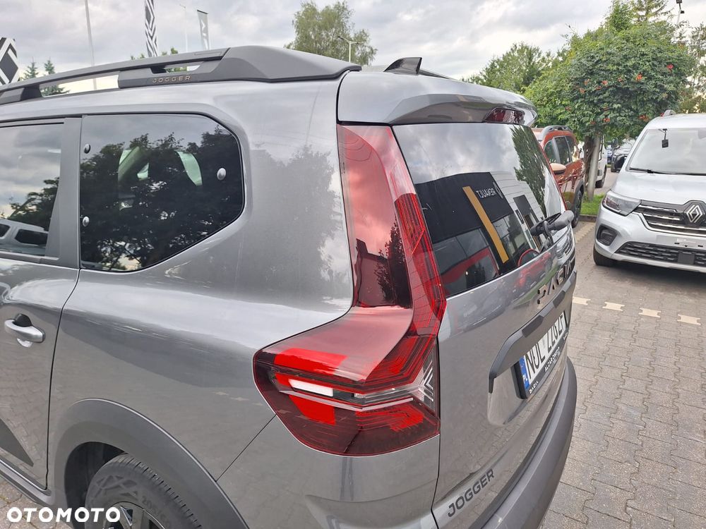 Dacia Jogger 1.0 TCe Extreme 7os - 25