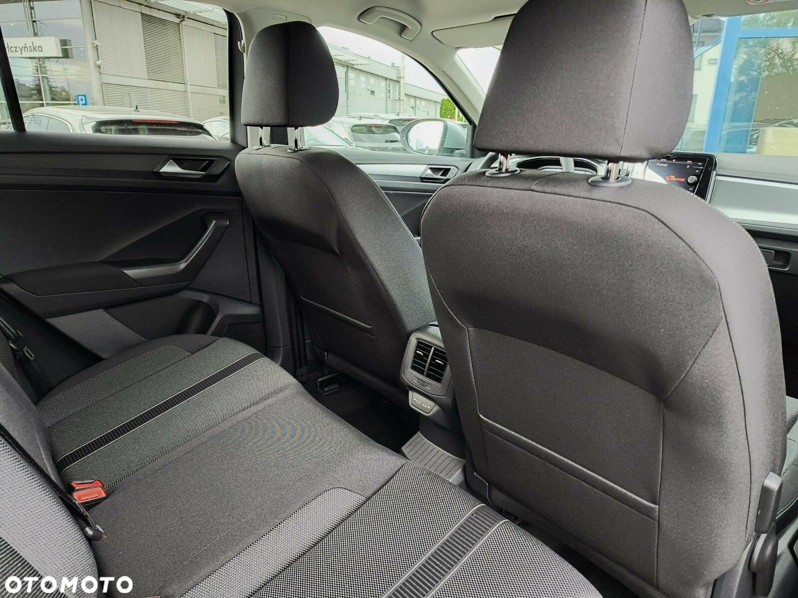 Volkswagen T-Roc 1.5 TSI Life Plus DSG - 21