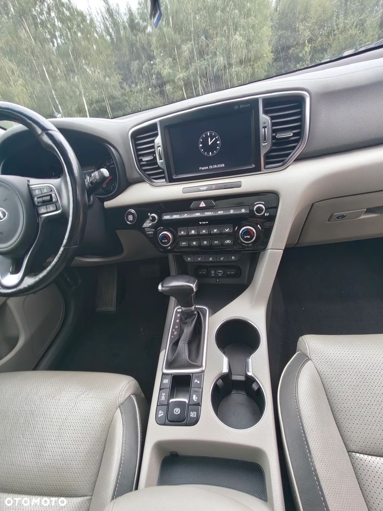 Kia Sportage 2.0 CRDI XL 4WD - 8