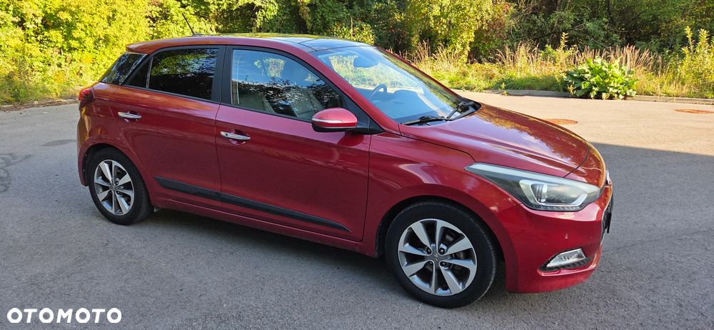 Hyundai i20 1.4 Premium - 8