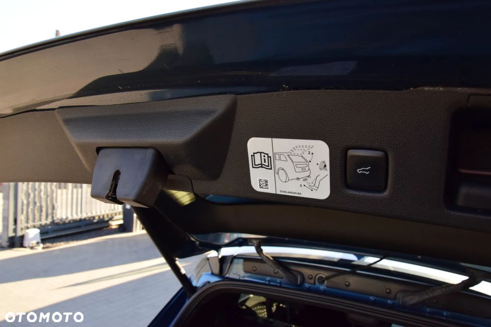 Ford Kuga 2.0 EcoBlue AWD ST-Line X - 27