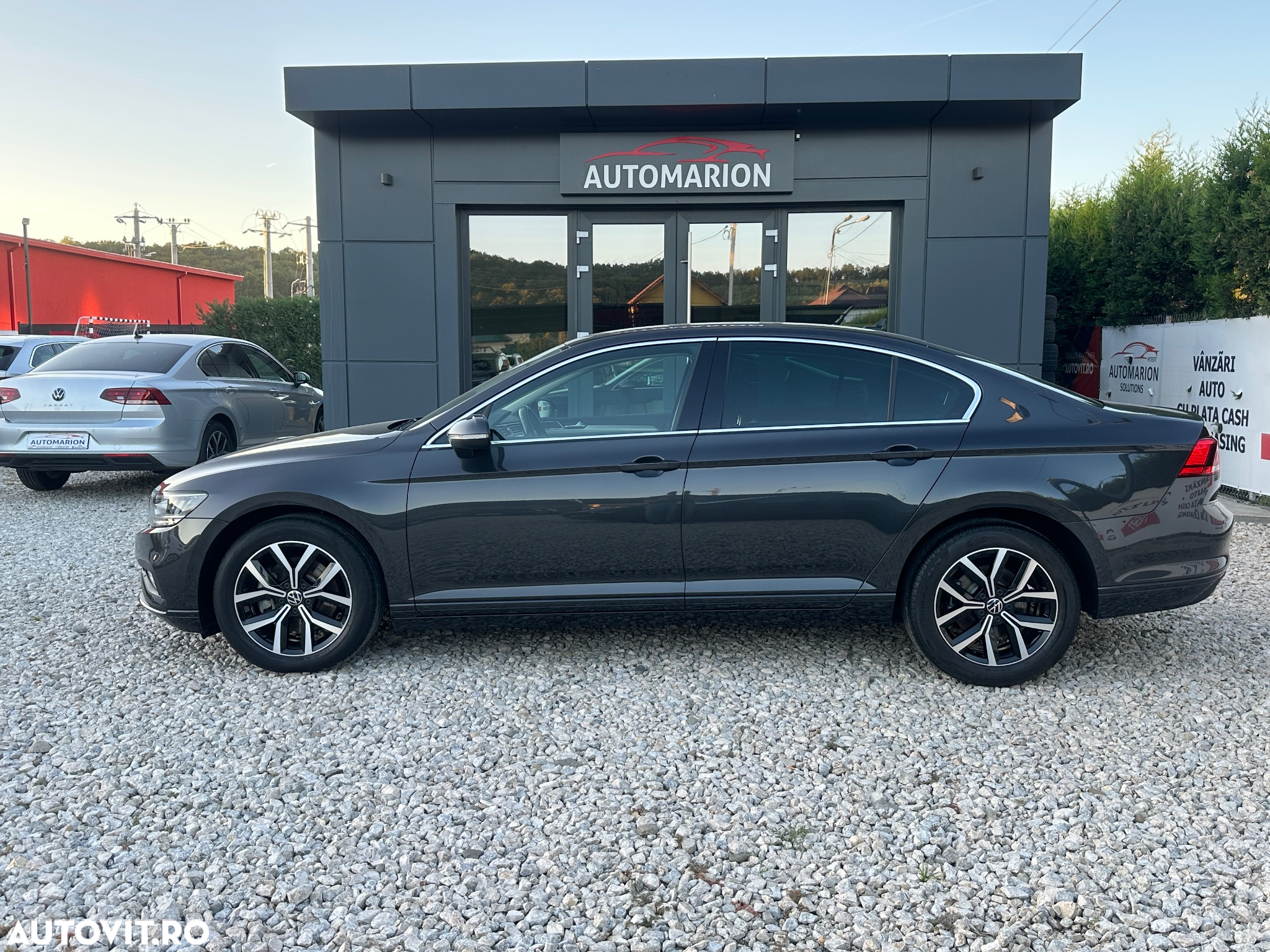Volkswagen Passat - 3