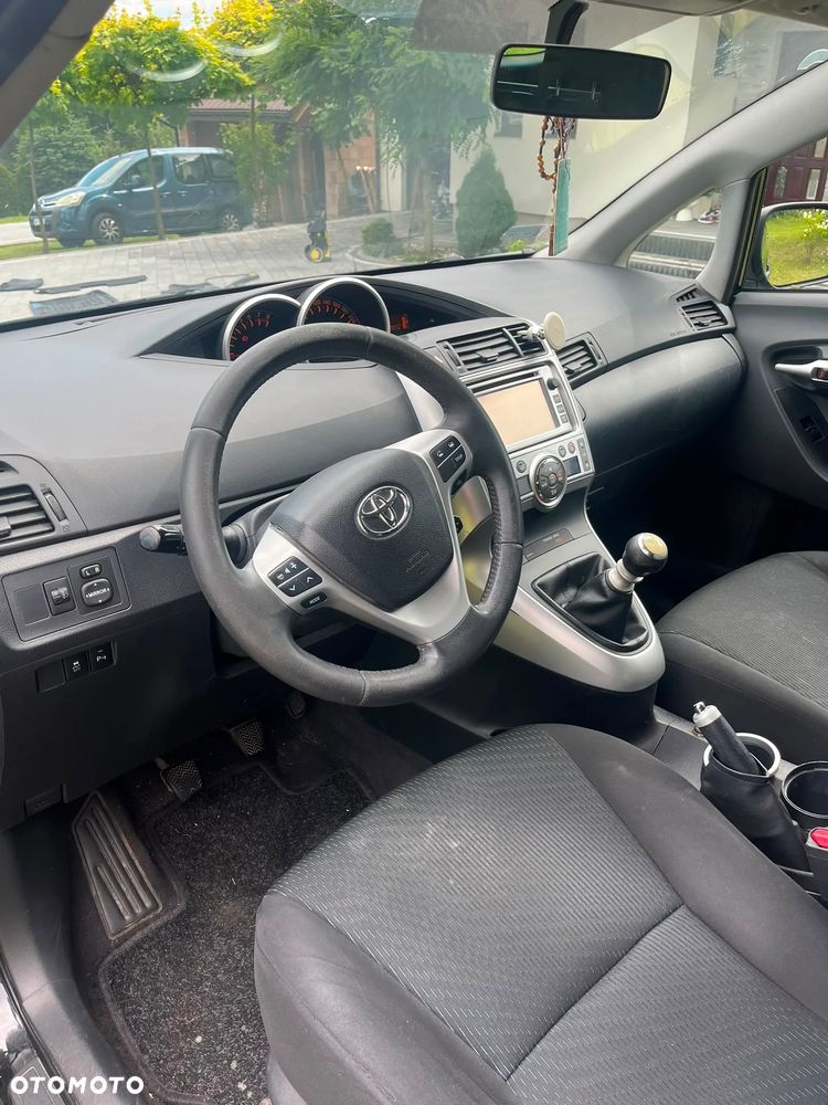 Toyota Verso 1.8 Travel - 9