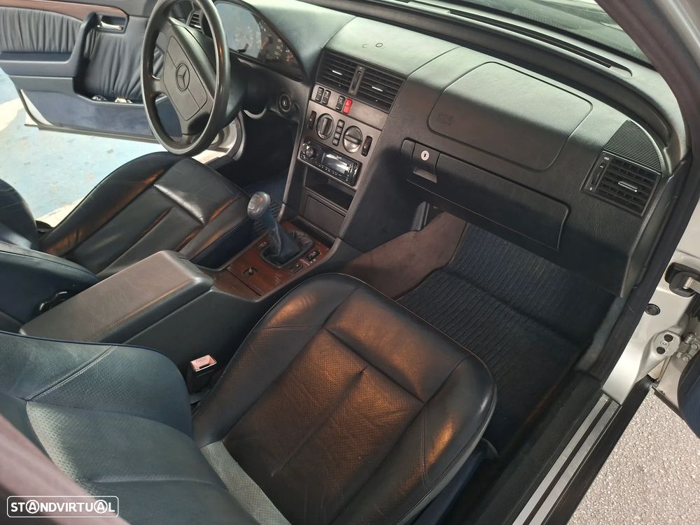 Mercedes-Benz C 220 D Elegance - 7