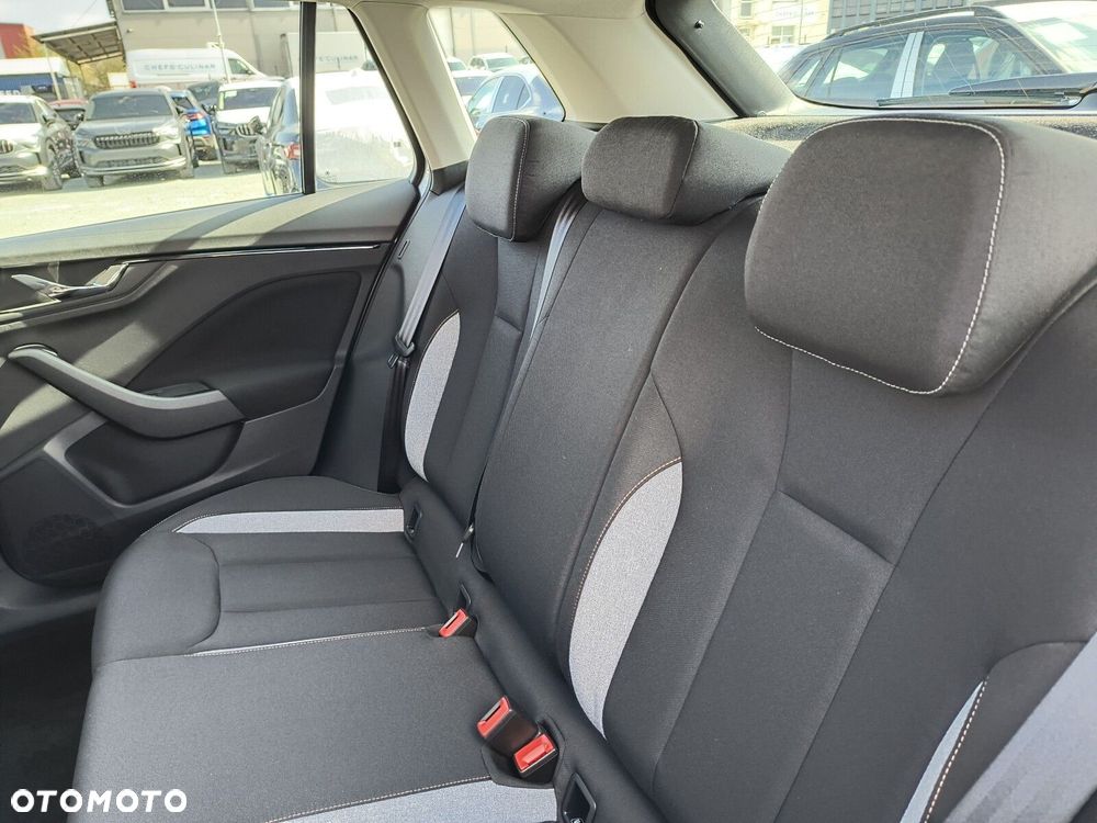 Skoda Kamiq 1.0 TSI Drive DSG - 16