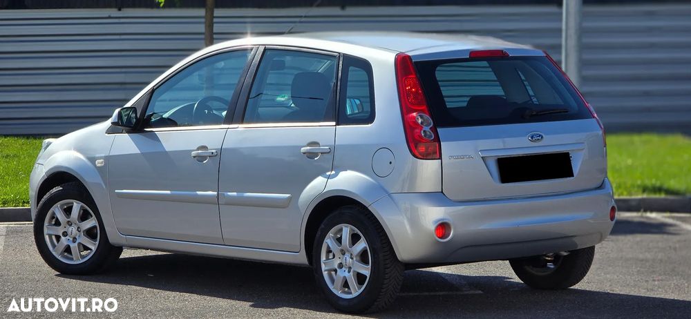 Ford Fiesta 1.4i Trend - 3