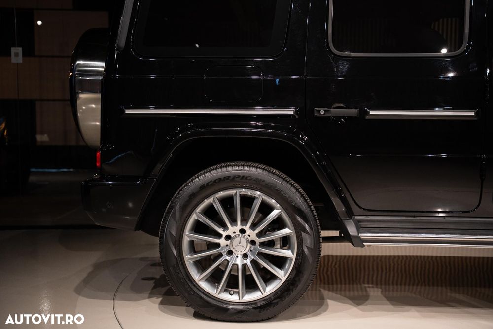 Mercedes-Benz G - 10