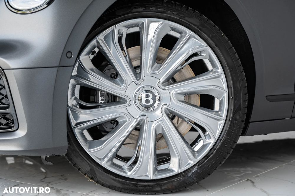 Bentley Flying Spur Mulliner - 13