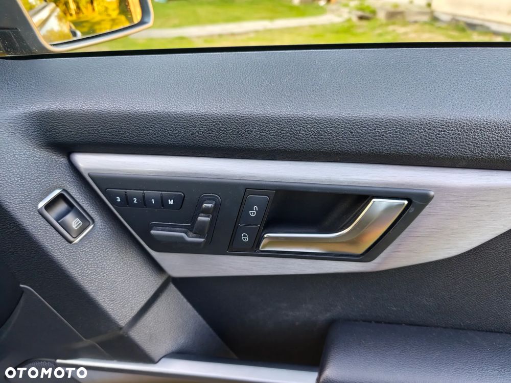 Mercedes-Benz GLK 220 CDI DPF BlueEFFICIENCY 7G-TRONIC - 7