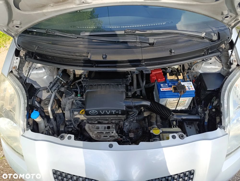 Toyota Yaris 1.3 Luna A/C - 23
