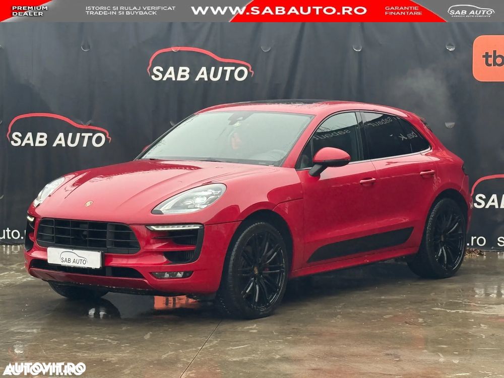 Porsche Macan - 1