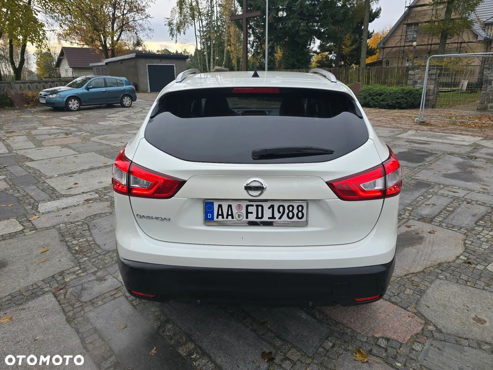 Nissan Qashqai ver-1-2-dig--t-n--connecta-xtronic - 37