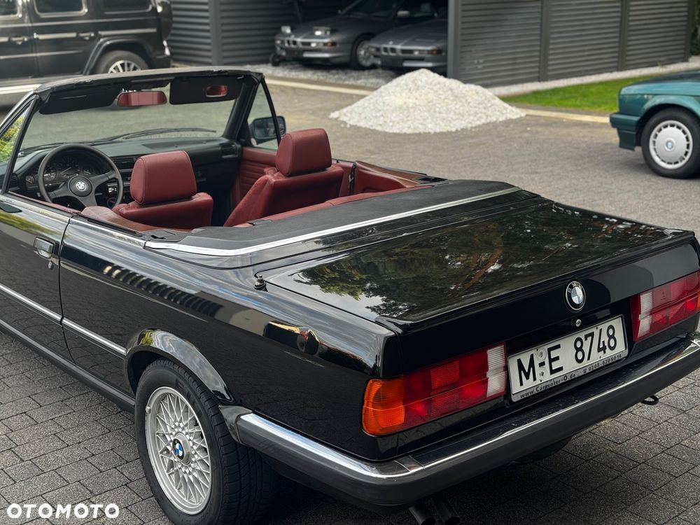 BMW Seria 3 320i - 10