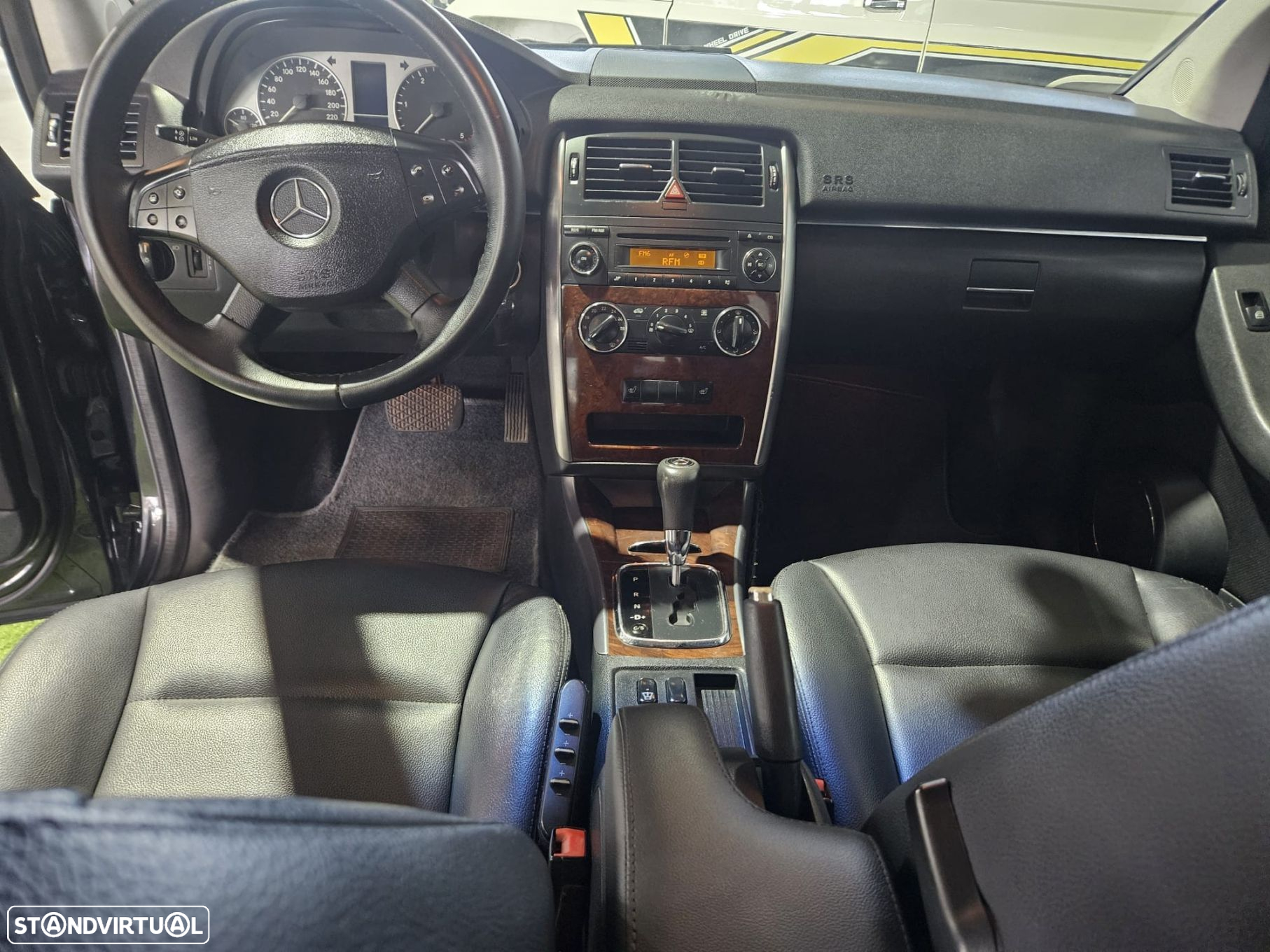 Mercedes-Benz B 180 CDi Autotronic - 12