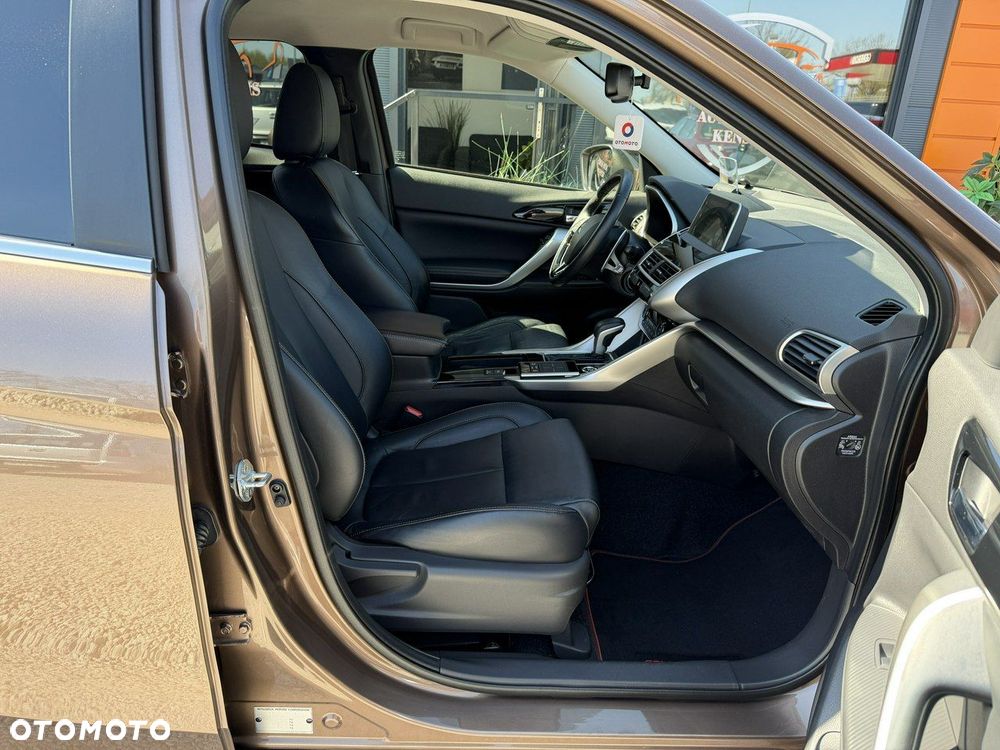 Mitsubishi Eclipse Cross - 26