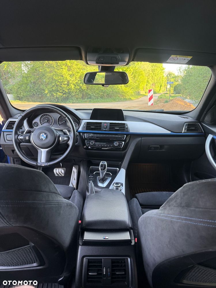 BMW Seria 3 320d M Sport - 8