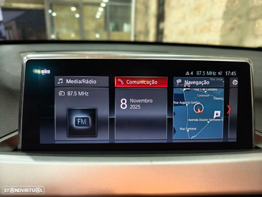 BMW X1 16 d sDrive Advantage - 19