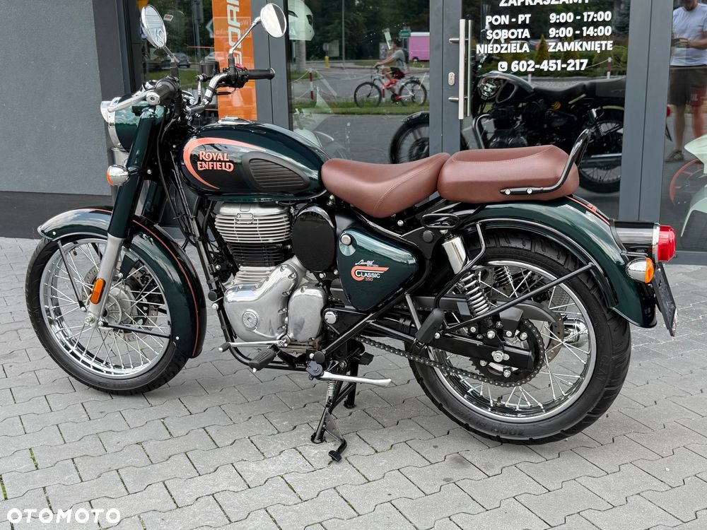 Royal Enfield Classic - 29