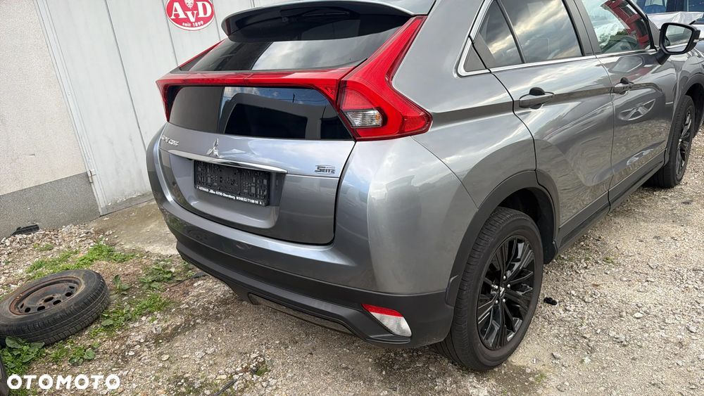 Mitsubishi Eclipse Cross 1.5 T GPF Intense Plus CVT - 32