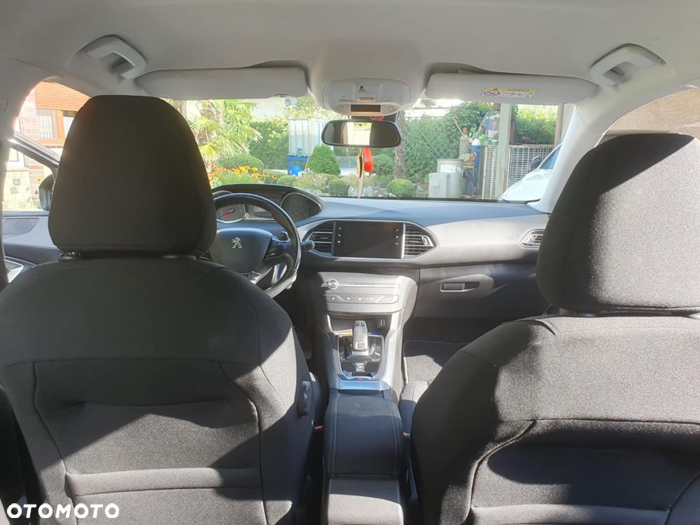Peugeot 308 - 10