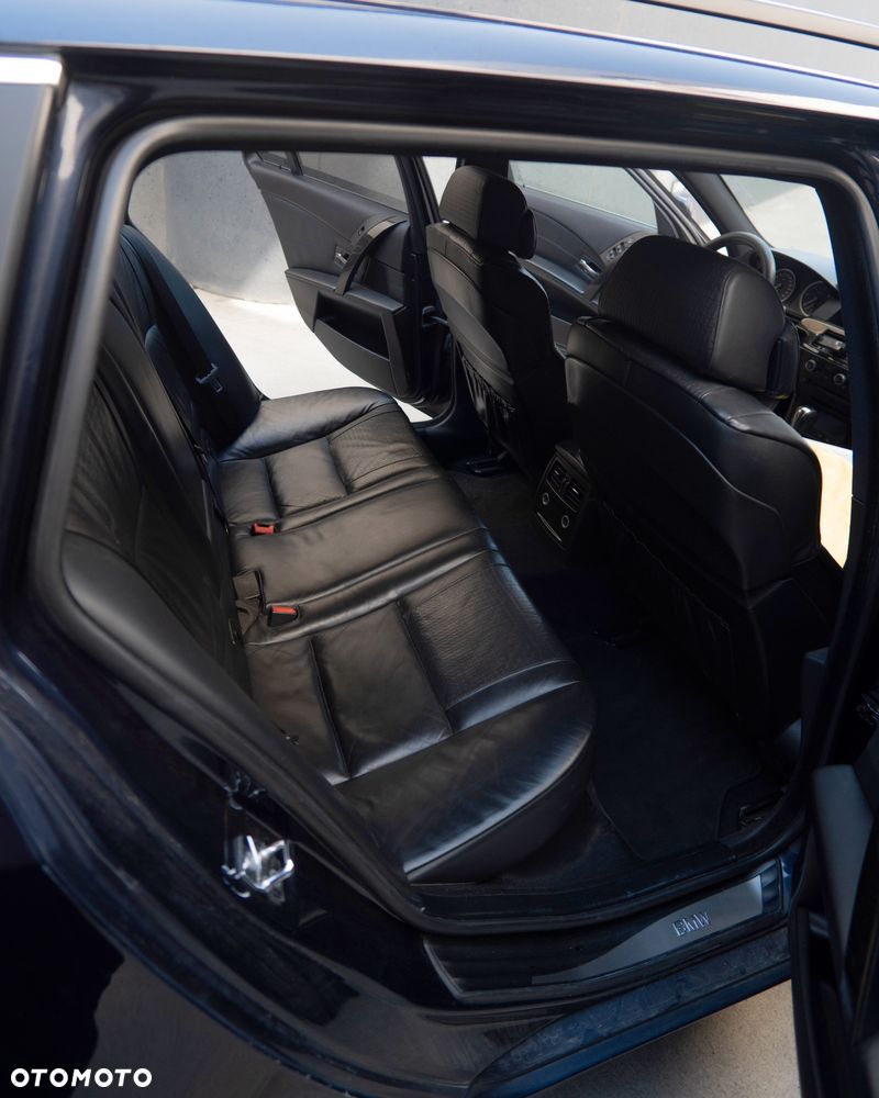 BMW Seria 5 - 11