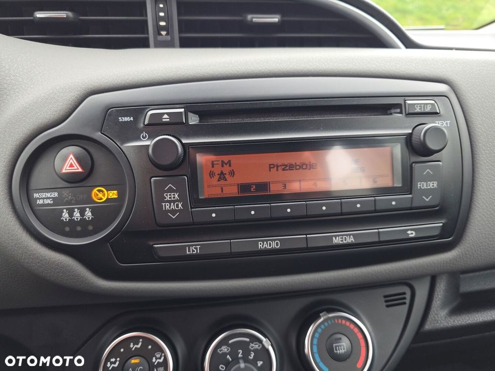 Toyota Yaris - 19